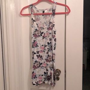 White flowered long tank top